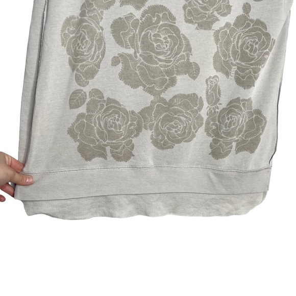Aeropostale Gray Rose Print Thermal Trim Pullover Sweatshirt - Picture 4 of 12